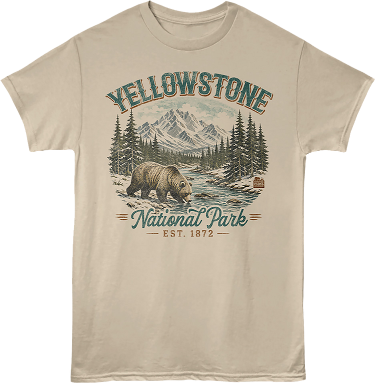 Bear Photo Yellowstone National Park T-Shirt