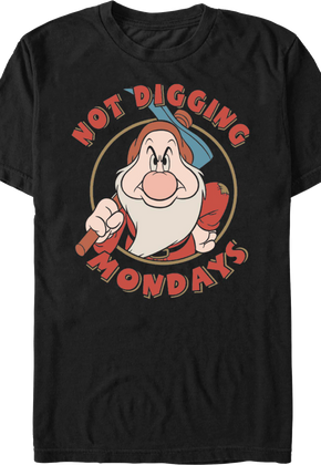 Not Digging Mondays Snow White Disney T-Shirt