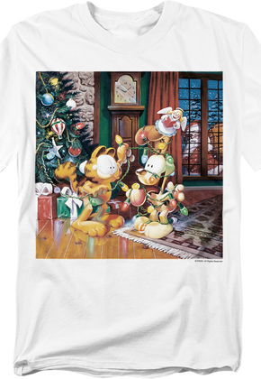 Odie Tree Garfield T-Shirt